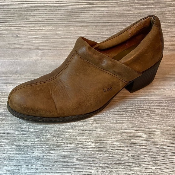 BOC Born concepts woman’s brown leather mule bootie clog Kinney bc0546 - Picture 2 of 12